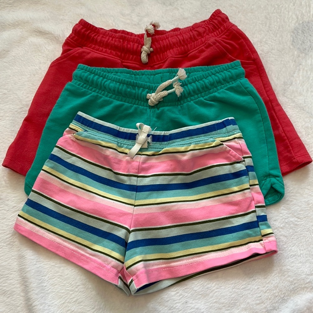 Size 6/6X Knot Short Bundle (Cat and Jack and Carter’s)